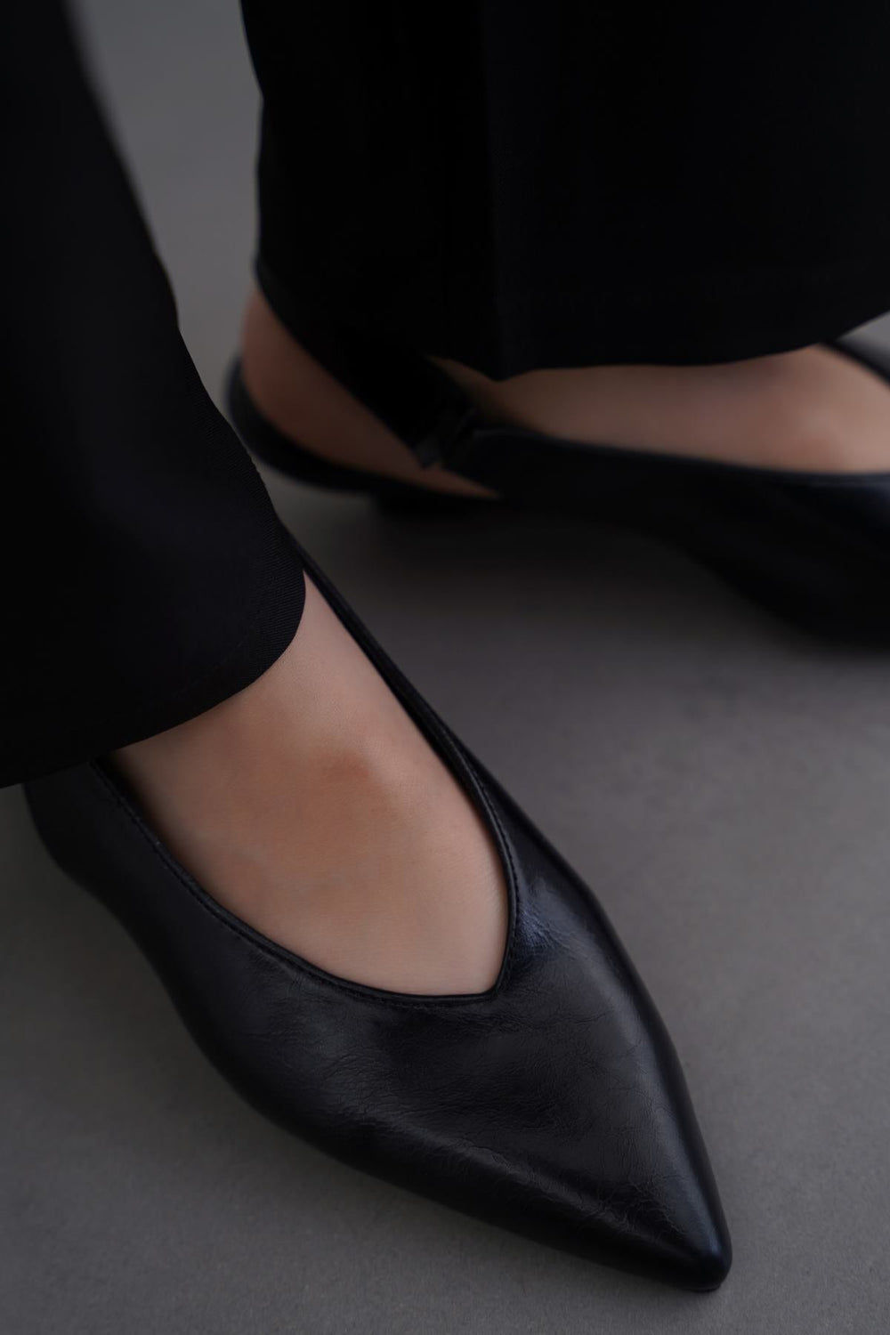 BLACK LISBON MINI WEDGE