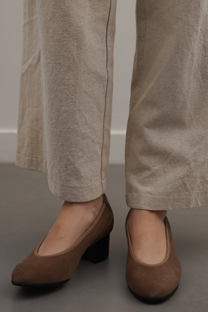 TAUPE LEATHER BLOCK HEELS