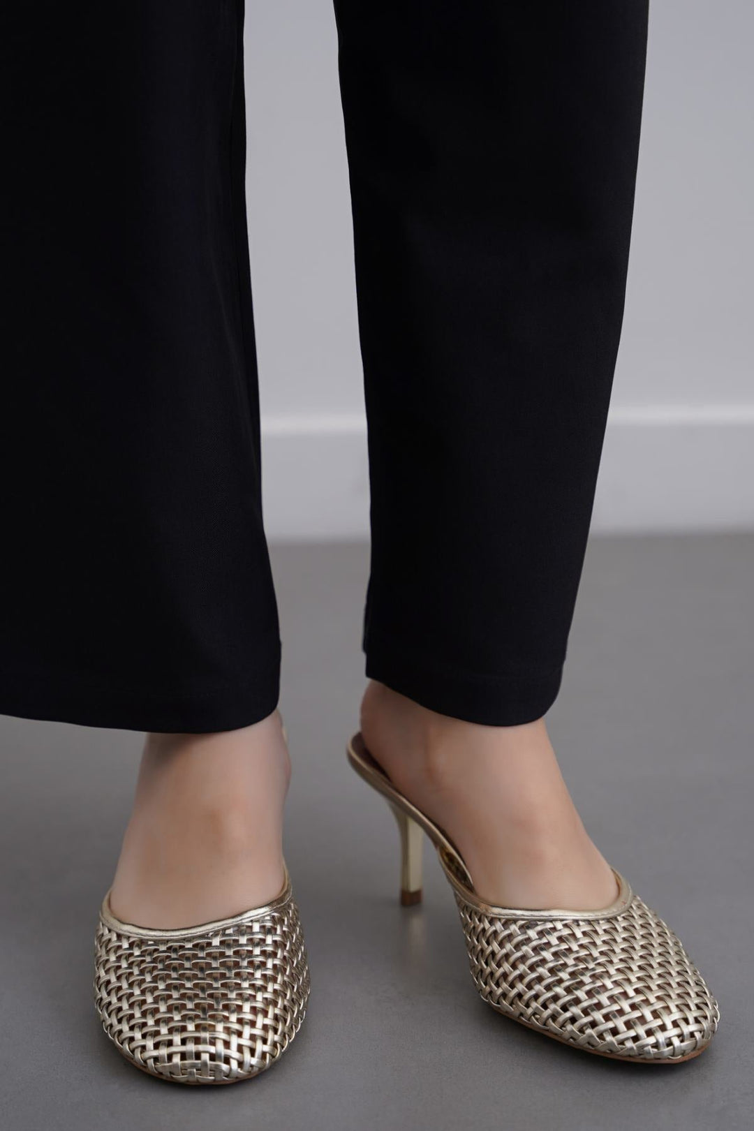 DULL GOLD BALLET HEELS