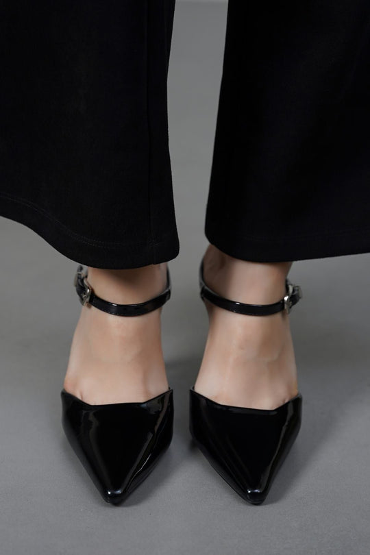 BLACK BROADWAY STILETTO