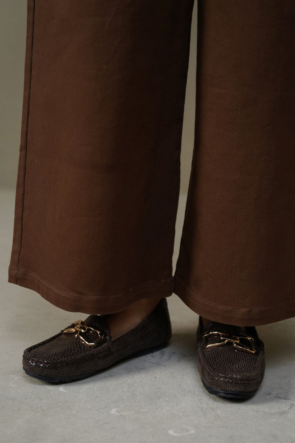 DARK BROWN METAL LEATHER LOAFERS