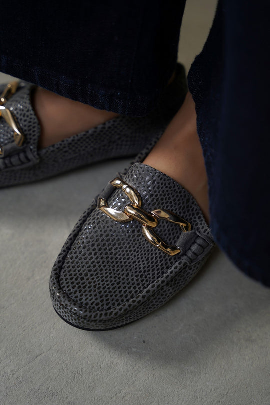 GREY METAL LEATHER LOAFERS