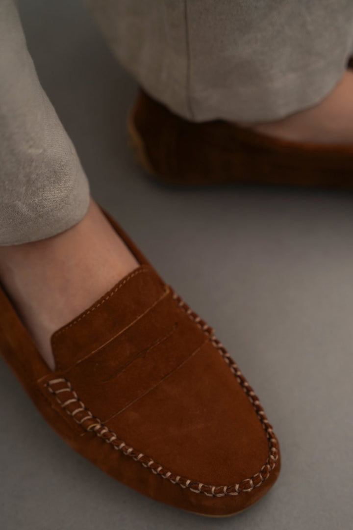 CARAMEL SUEDE LEATHER LOAFERS