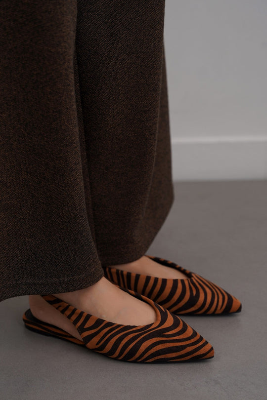 TAN JUNGLE FLATS