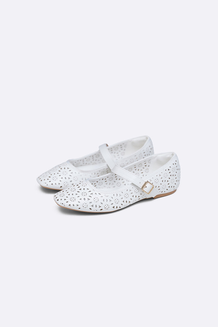 WHITE CLOVER MARY-JANES