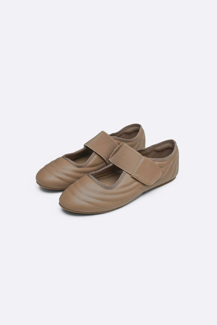 TAUPE TRAVEL SNEAKERINA