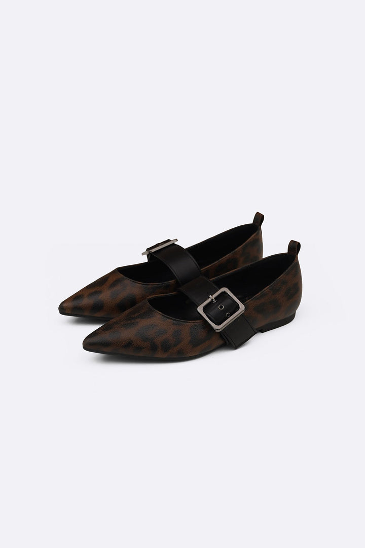 BROWN WIDE BUCKLE PUMPS-barcode issue