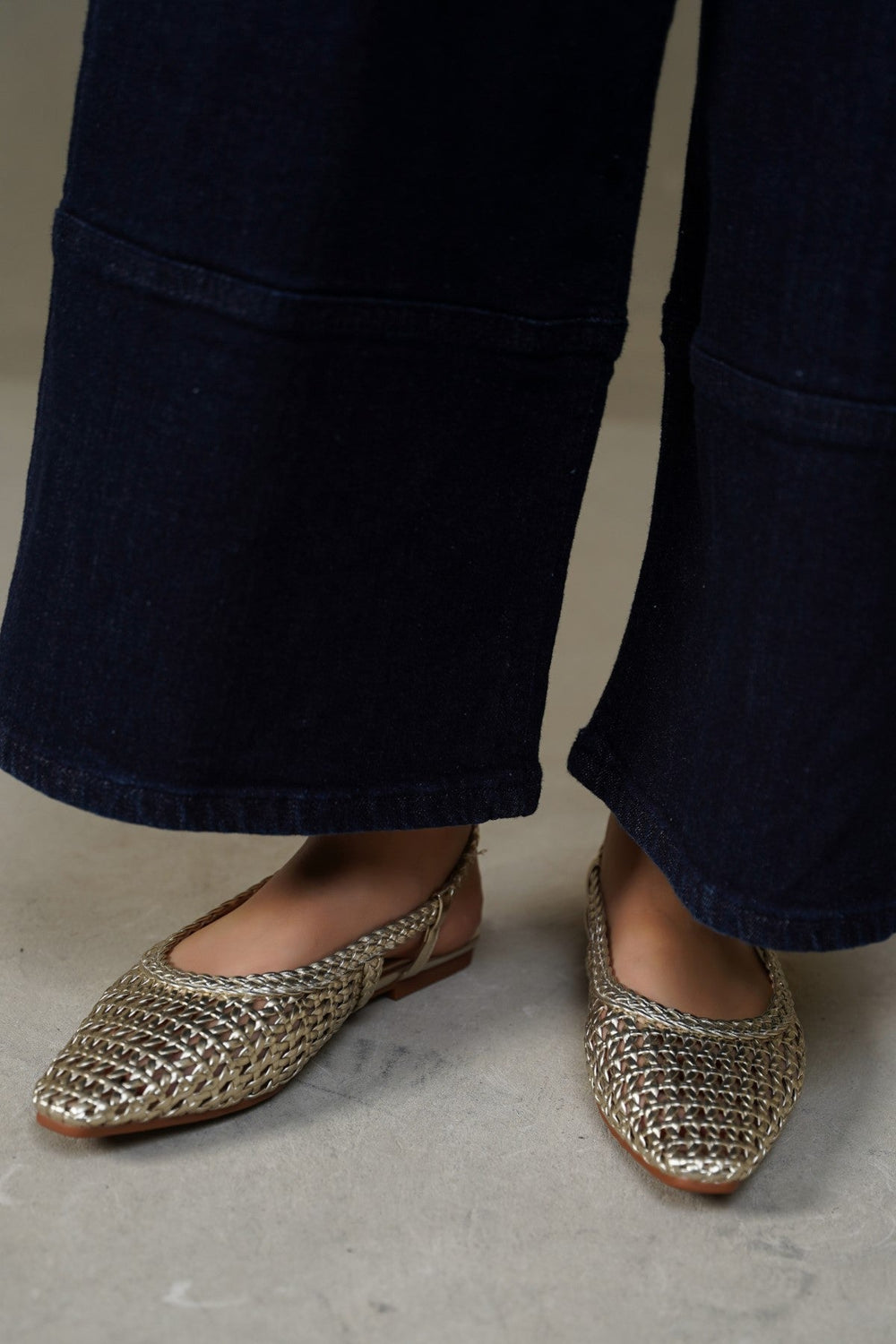 GOLD WEAVE SLINGBACKS