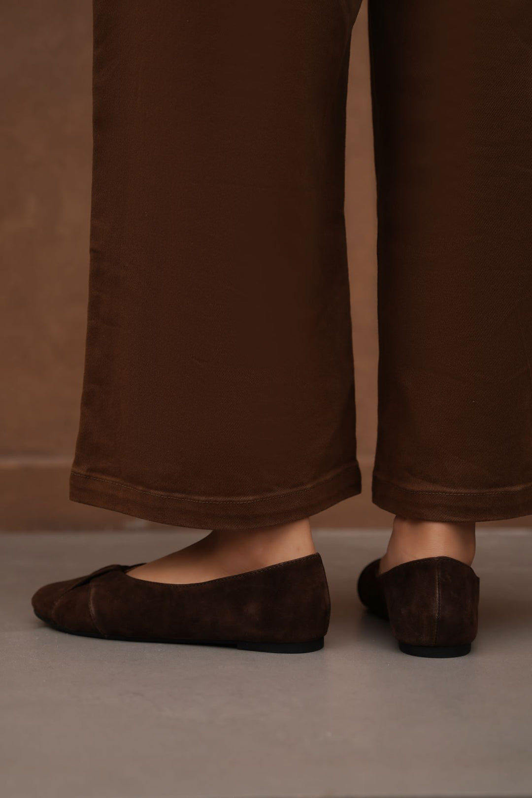DARK BROWN COLETTE LEATHER PUMPS