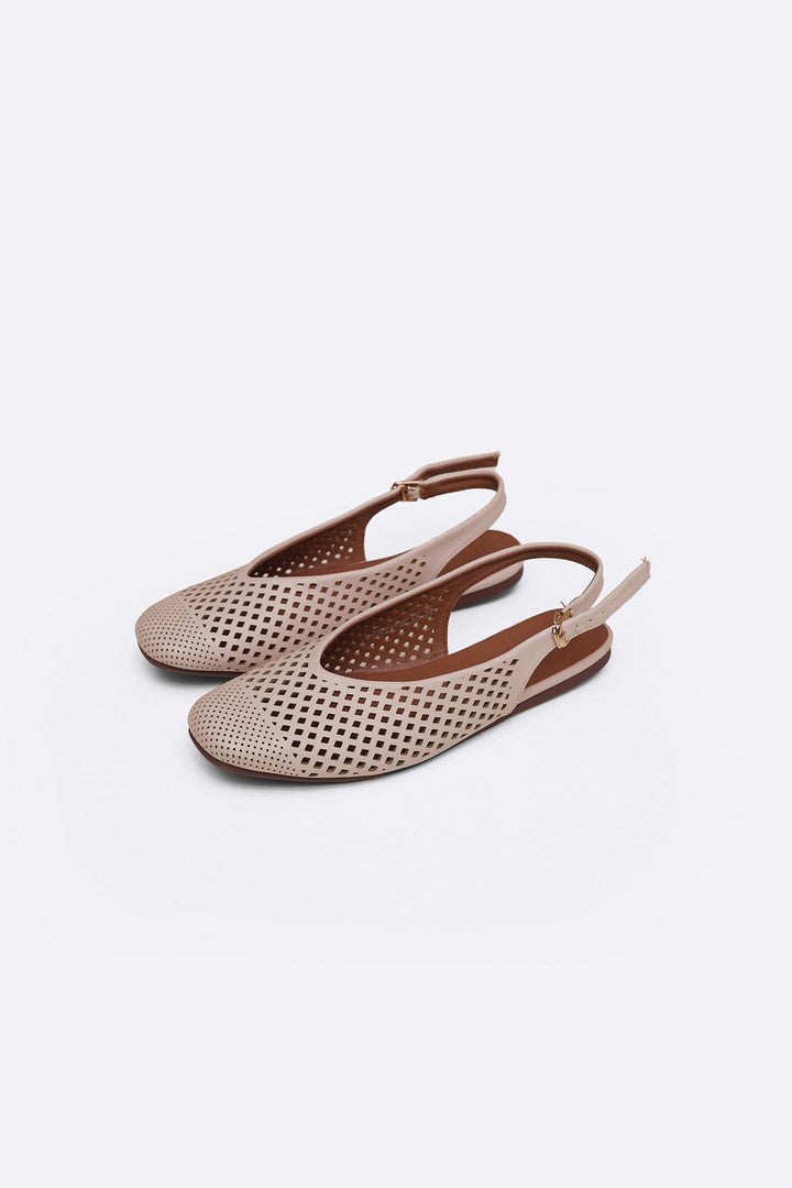 CREAM RIVIERA SLINGBACK PUMPS