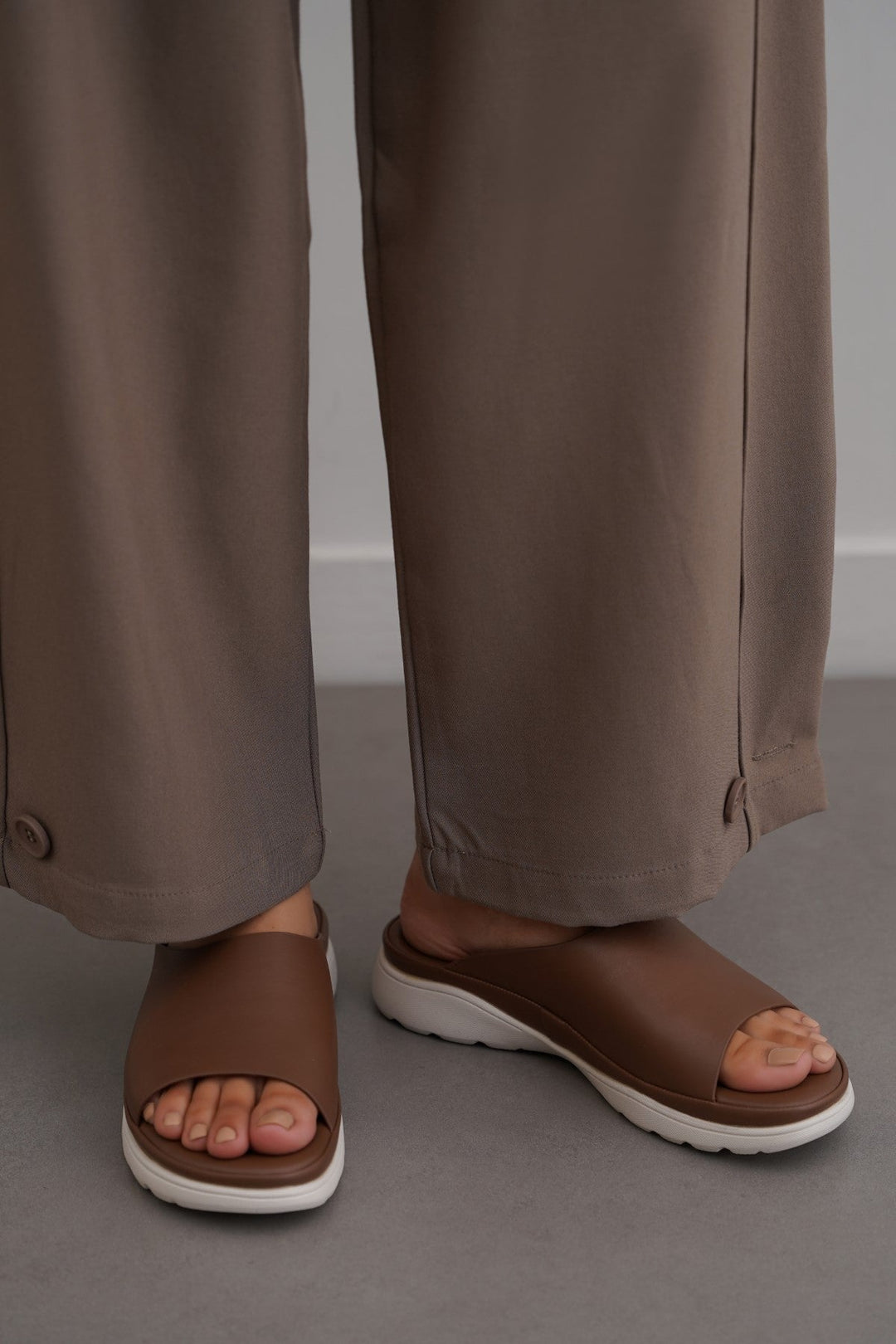 COFFEE RETREAT MAMA SLIDES