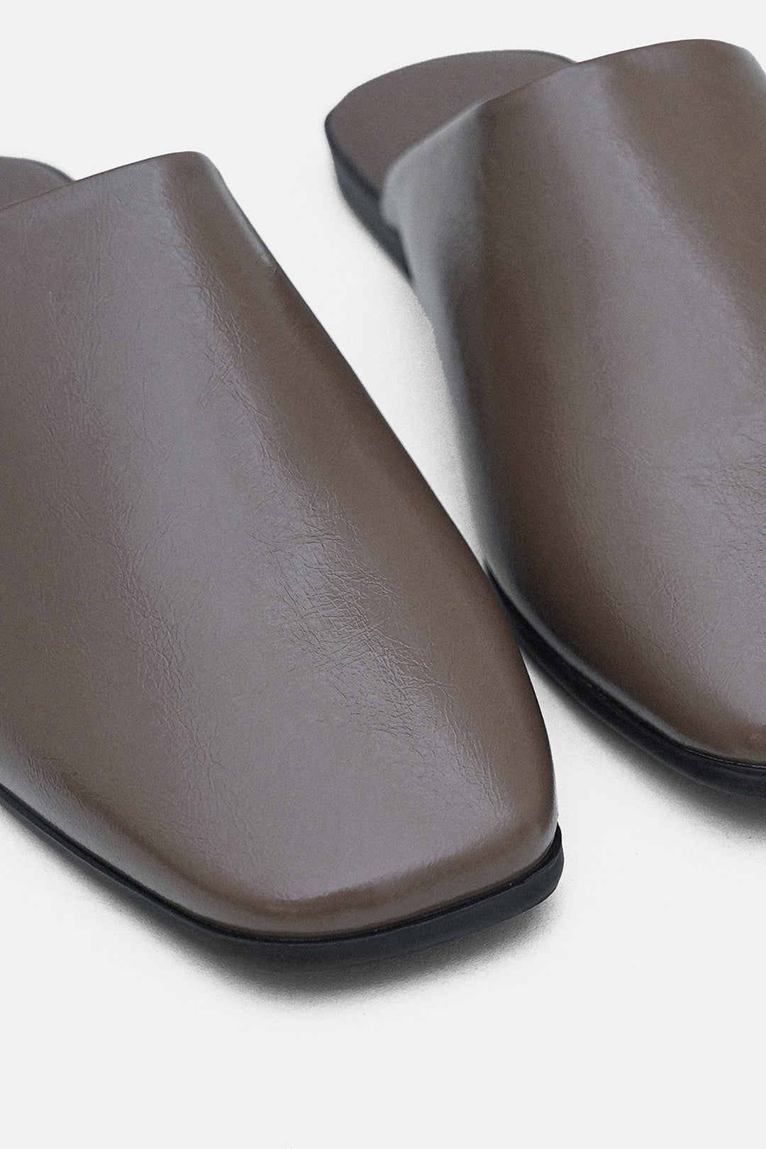 TAUPE-CASA HOLIDAY MULES